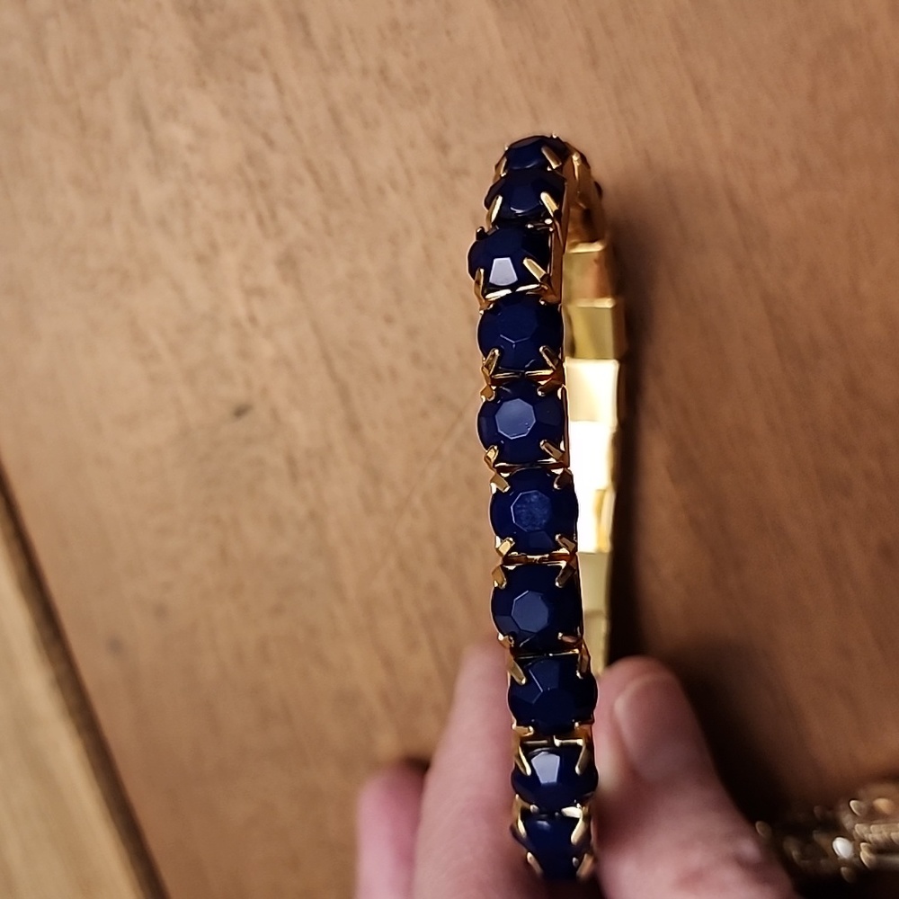 7..5 inch bracelet with rhinestones